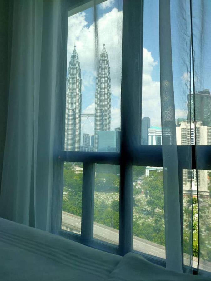 קואלה לומפור Klcc Legasi Direct View With A Superking Bed At A 3-Bedroom Premium Unit מראה חיצוני תמונה